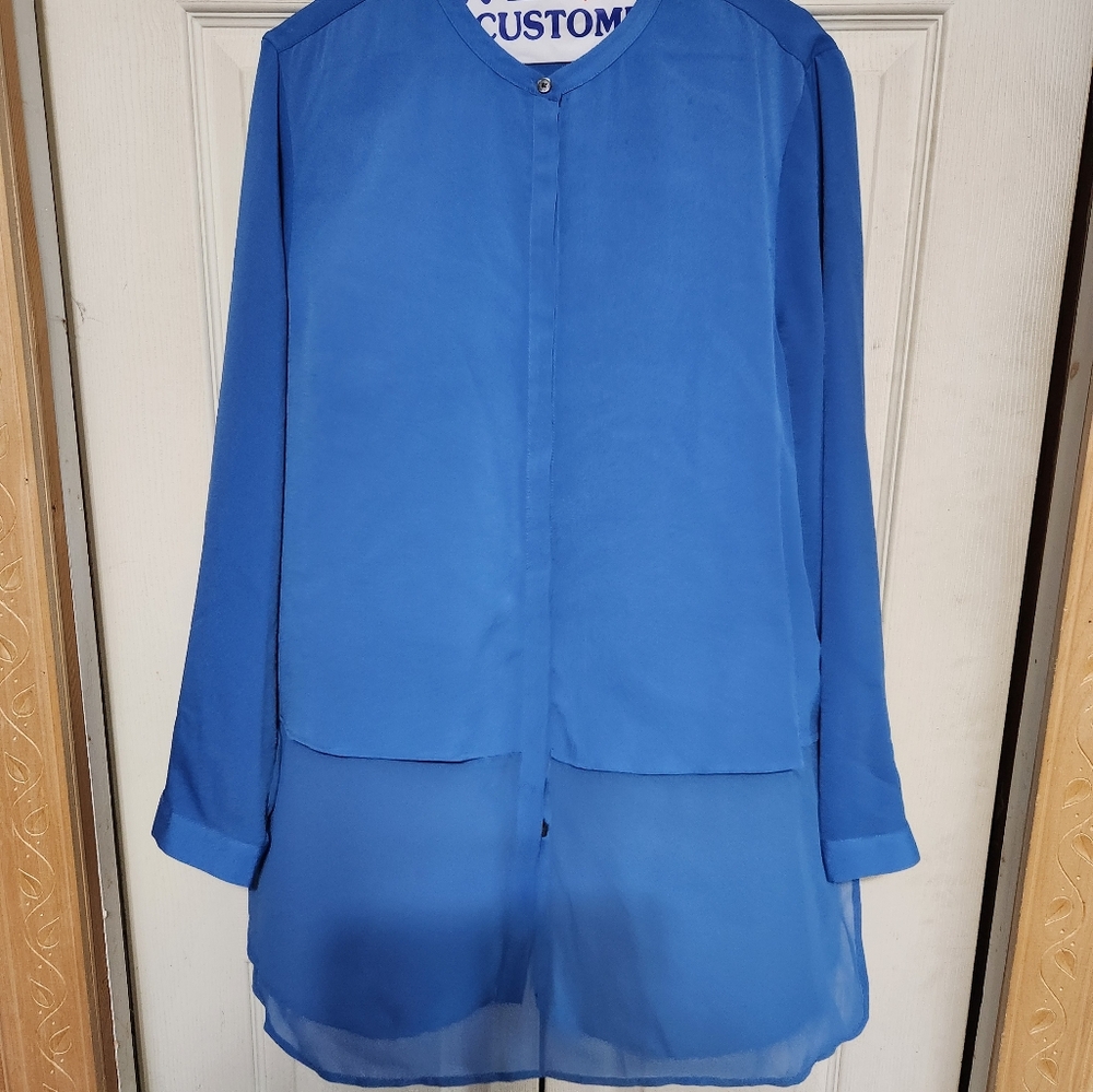 Vibrant Blue Button-Up Blouse - Picture 3 of 11